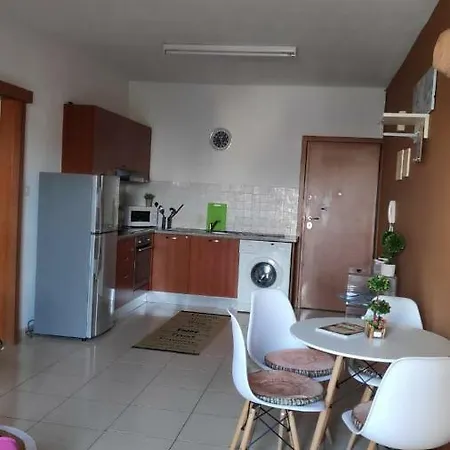Penelopi Court, 205: Beautiful, Quiet, Relaxing In Downtown Διαμέρισμα Λάρνακα