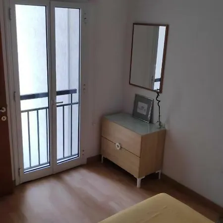 Penelopi Court, 205: Beautiful, Quiet, Relaxing In Downtown Διαμέρισμα